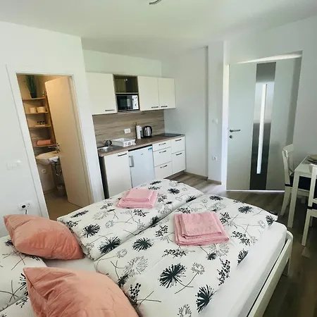 Apartment Pavla *
