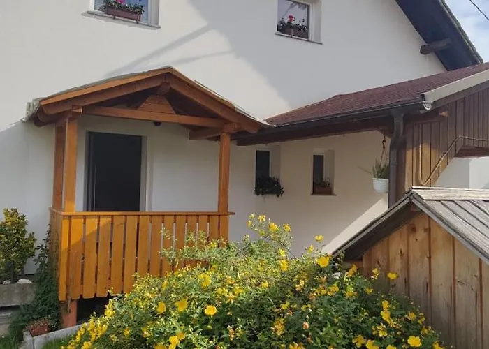 Pavla Apartma Zgornje Gorje